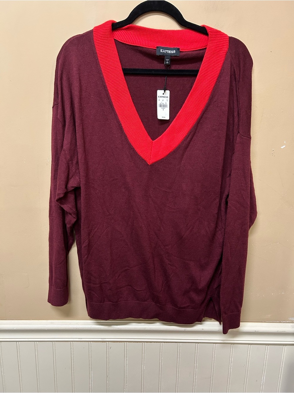 Express Women's V Neck Sweater Oversized Burgundy Red Size S NWT